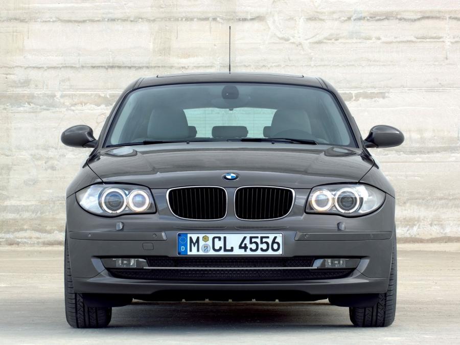  BMW 120d 5-Door 2007 года  (фото 38 из 53)